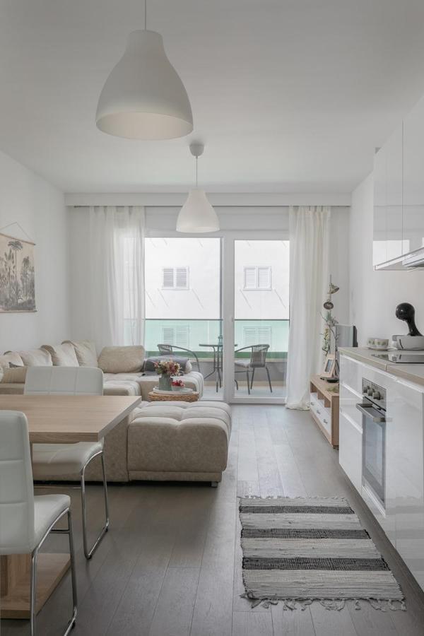 Silver Sea Apartment Макарска Экстерьер фото